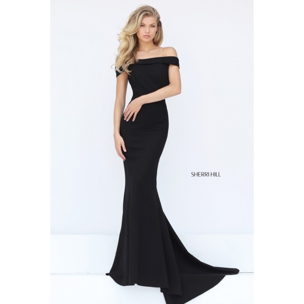 Sherri Hill style 50824 size 2 black fitted gown